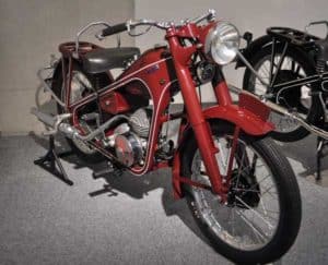 honda dream d type motorcycle