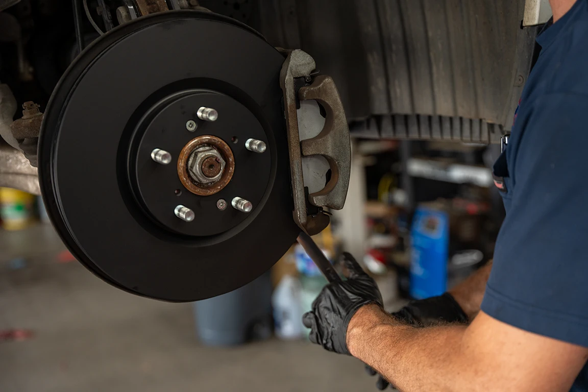 Brake Rotor Replacement - Signs, Cost, and When to Replace - Ian's Auto